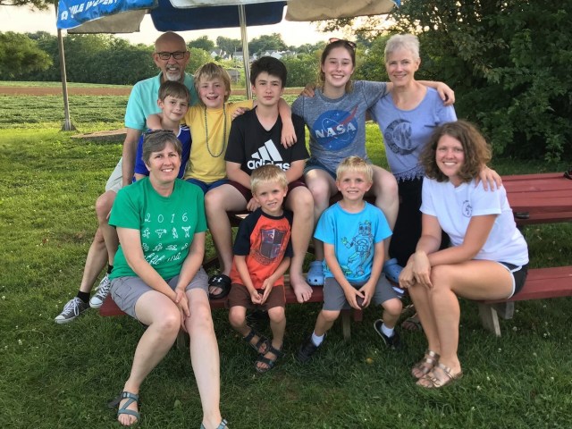 stoltafus fam65213782_10220611390660993_8473356926044864512_o (1)